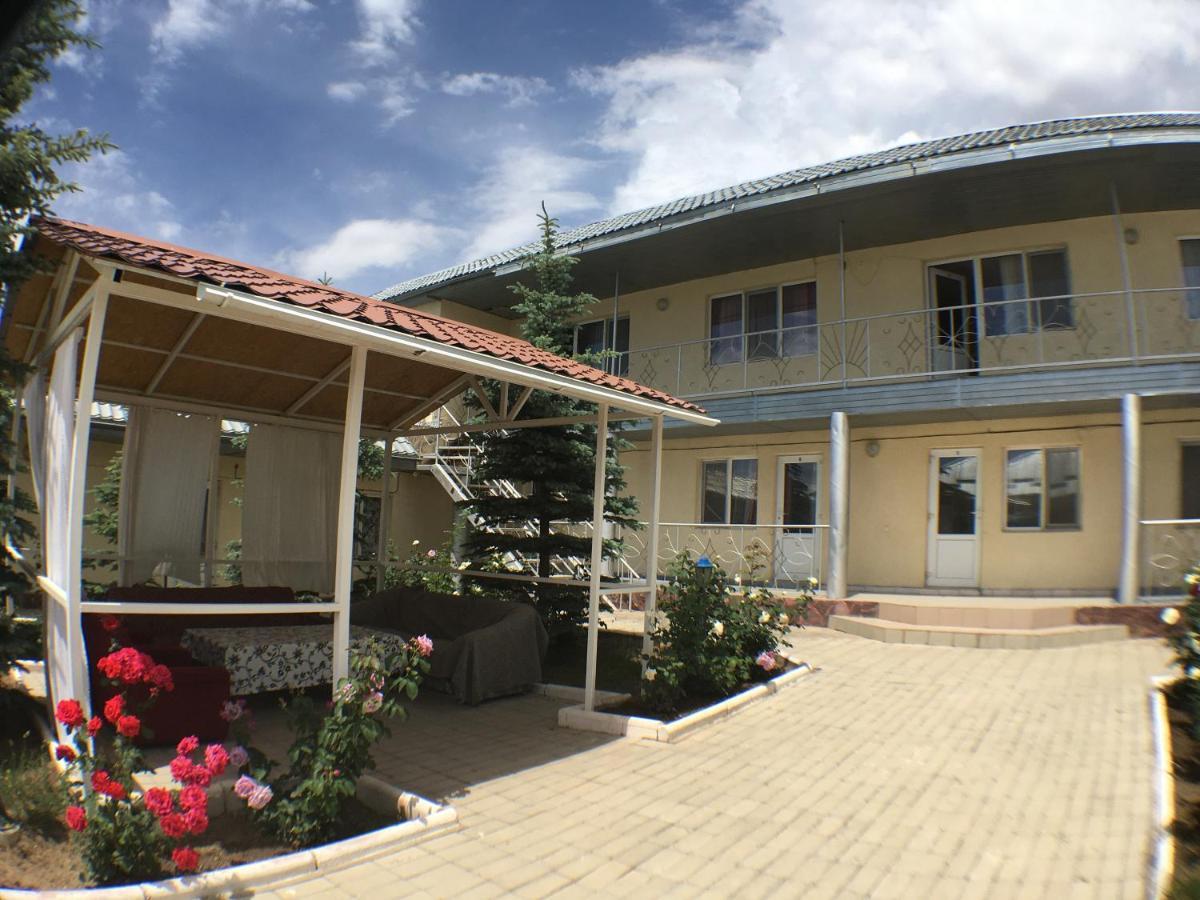 Эдем Hotel โชลปอน-อาตา ภายนอก รูปภาพ