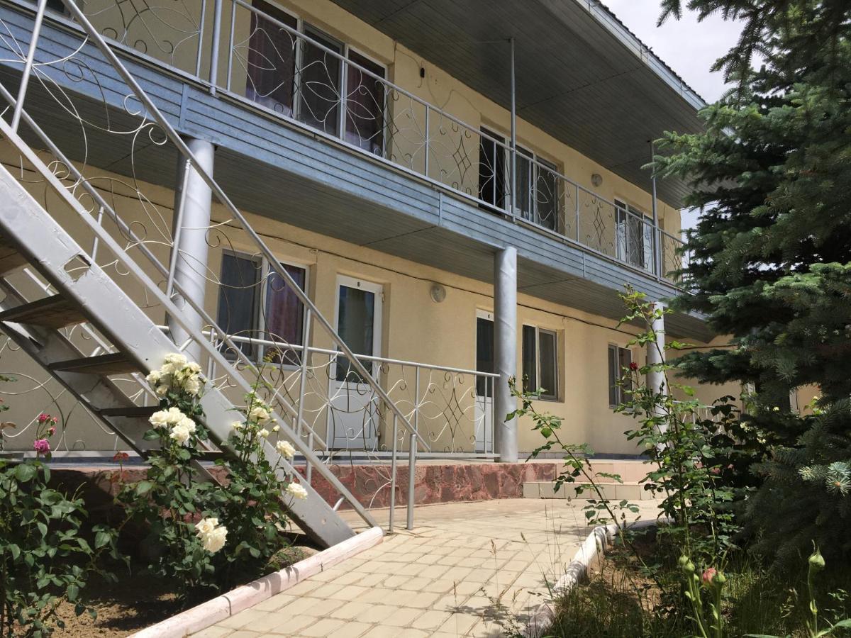 Эдем Hotel โชลปอน-อาตา ภายนอก รูปภาพ